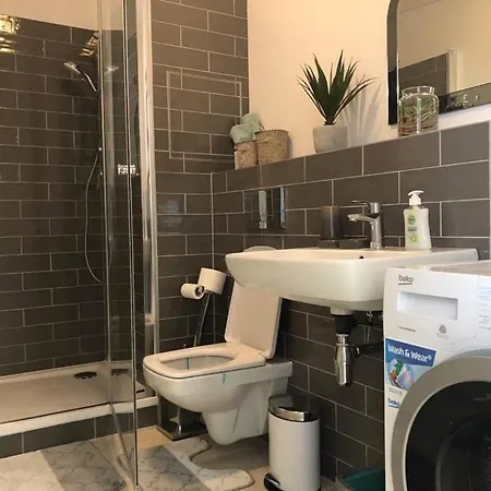 Urban C707, Free Garage Parking *