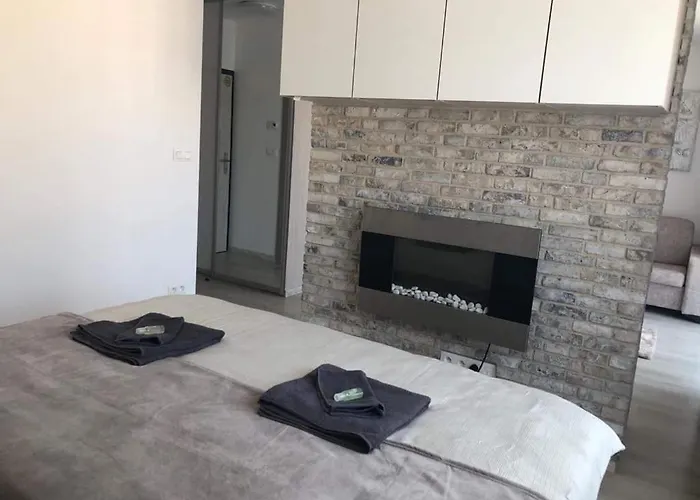 Urban C707, Free Garage Parking *