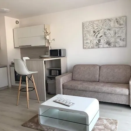 Urban C707, Free Garage Parking Bratislava